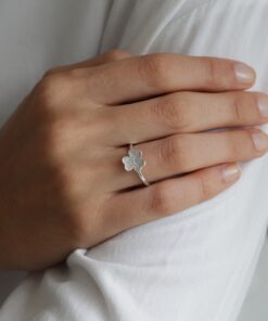 Anillo Trébol Tres Hojas