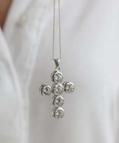 Dije Cruz con Cubics 0.7