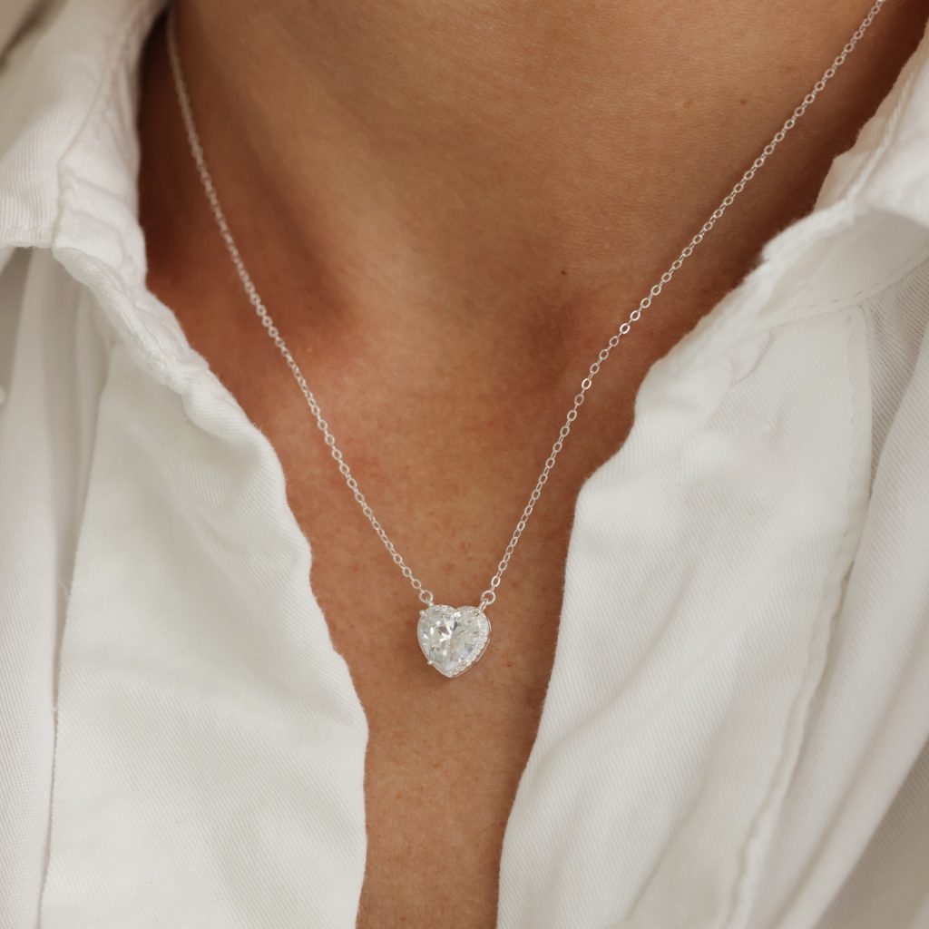 Gargantilla Corazón Cubic